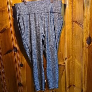 Black Herringbone High-Waist 7/8 Length Knit Leggings